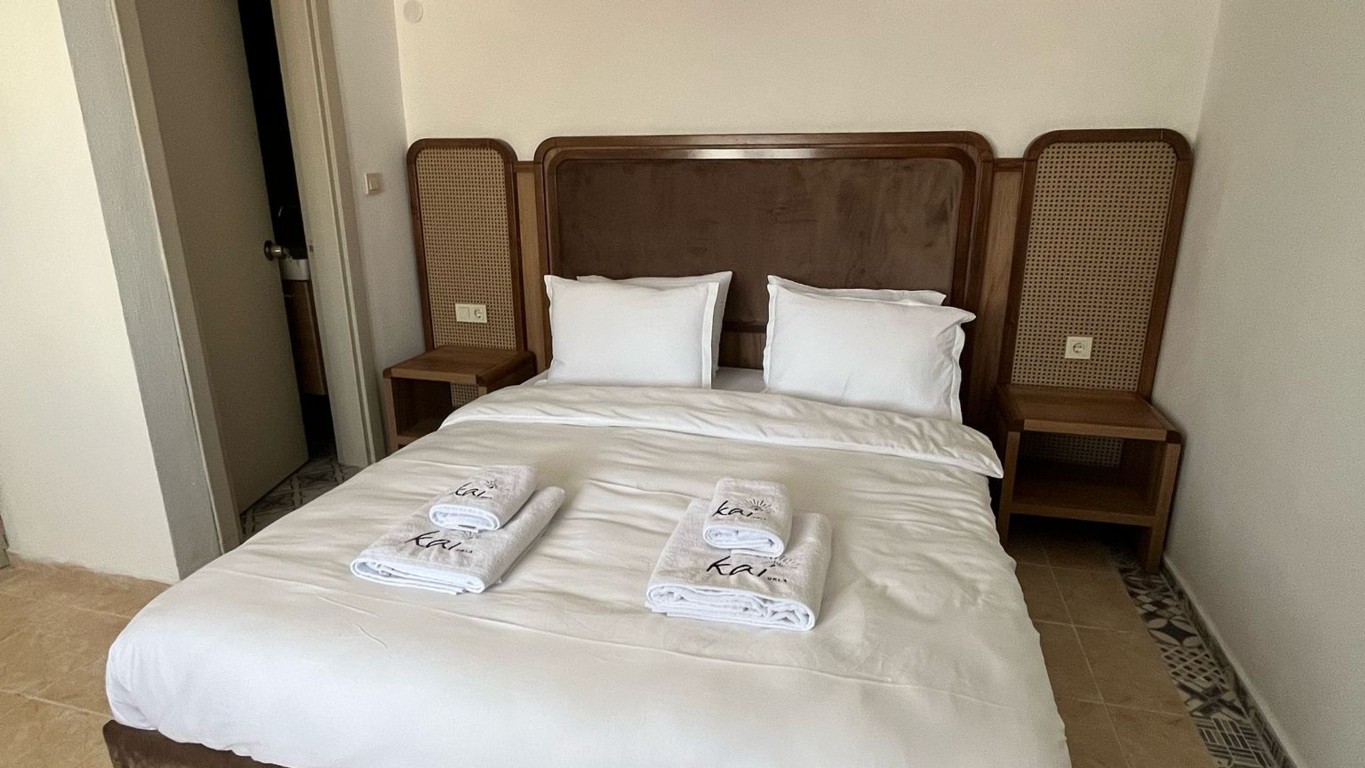 Avlulu Komfort Çift Kişilik Oda